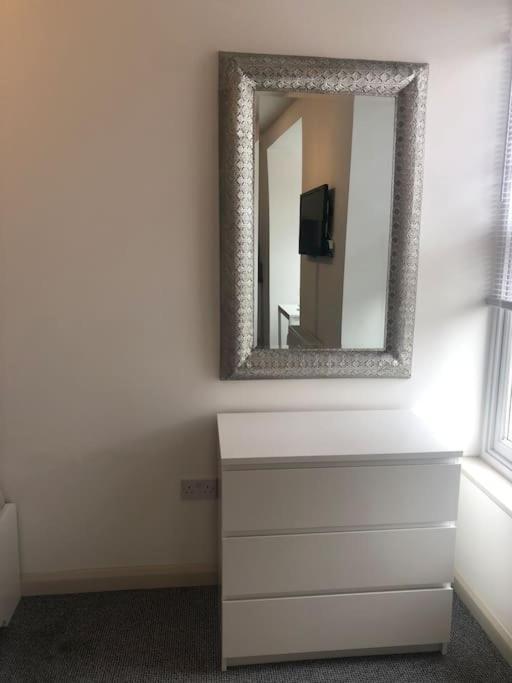 Newly Renovated Modern Studio Apartment Penzance Exterior foto